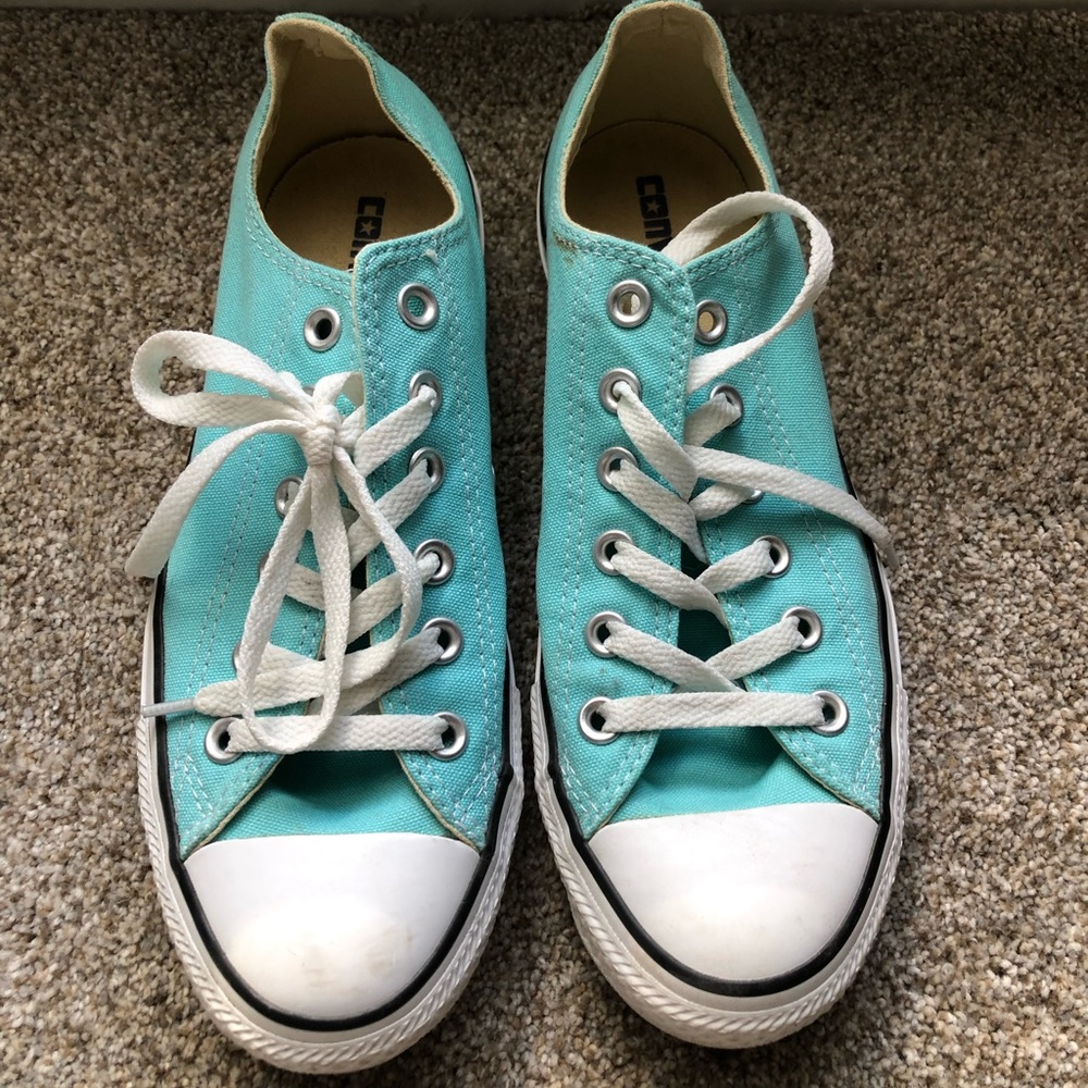 Converse Chuck Taylor All Star shoes. Aqua color. Size 8 (see pictures).